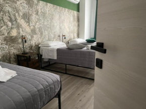Vatican Fashion Home